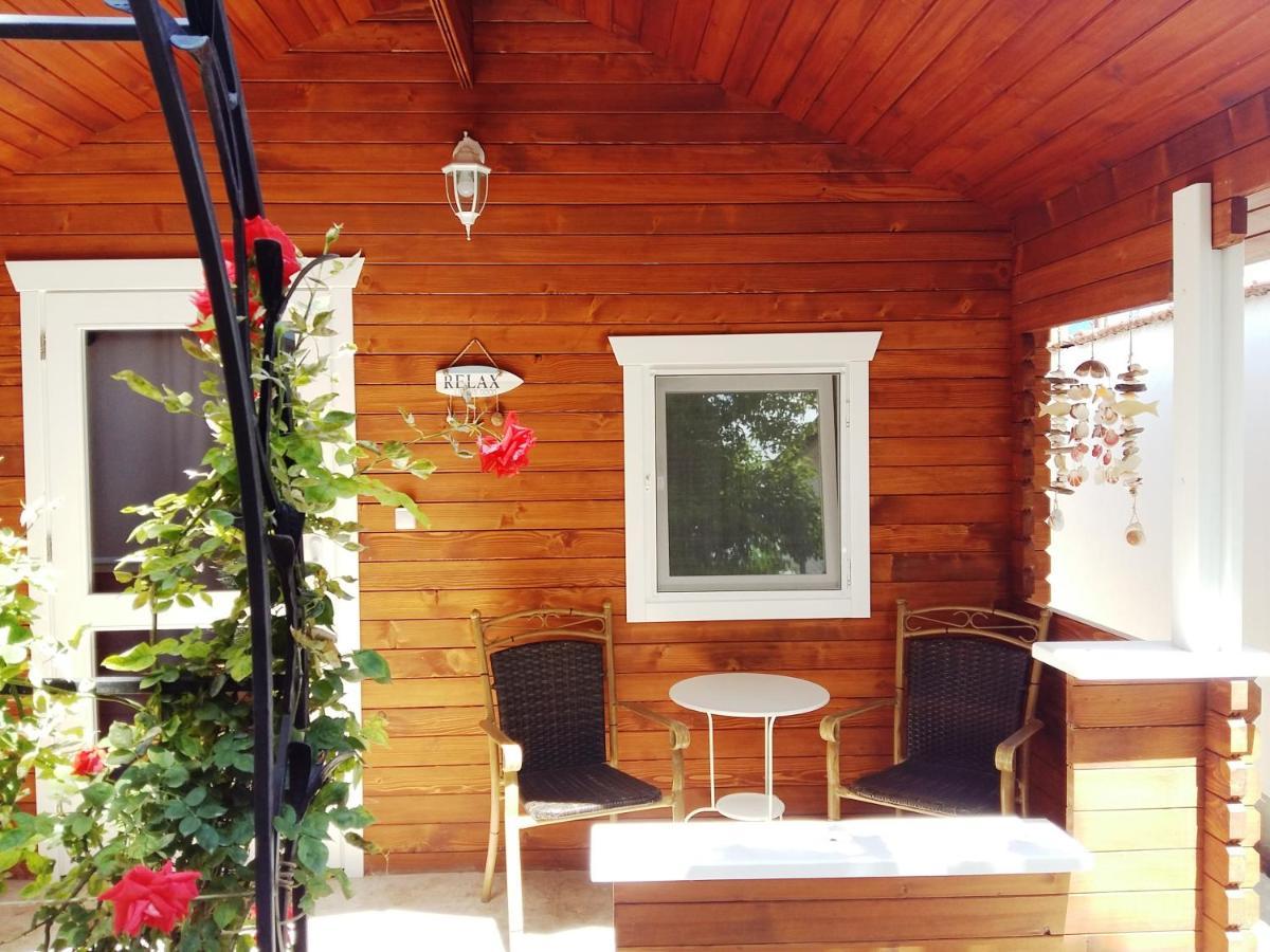 Guest House Yanita Варна Екстер'єр фото