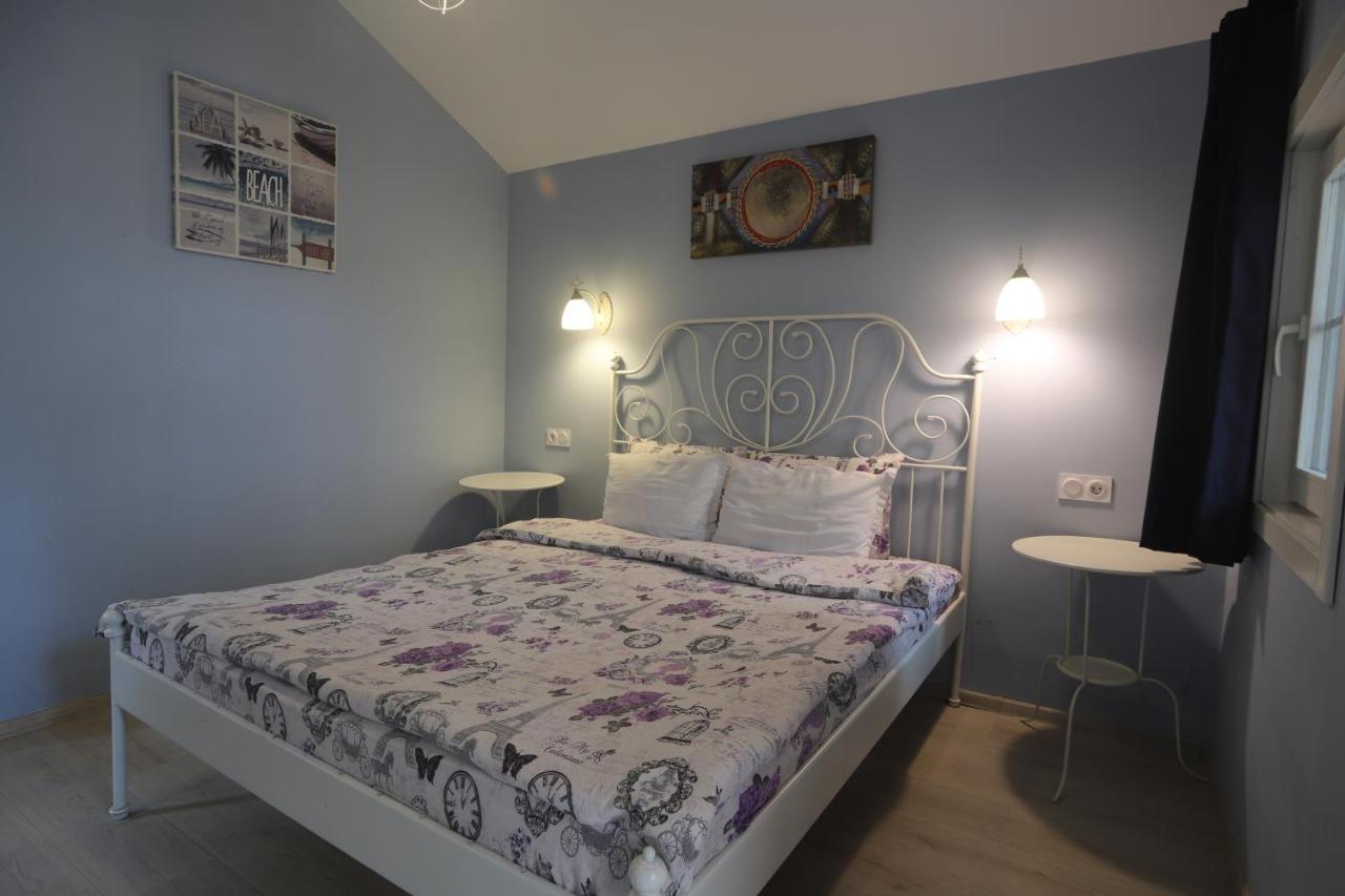 Guest House Yanita Варна Екстер'єр фото