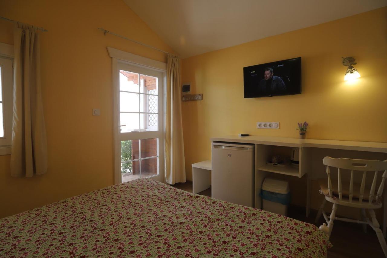 Guest House Yanita Варна Екстер'єр фото