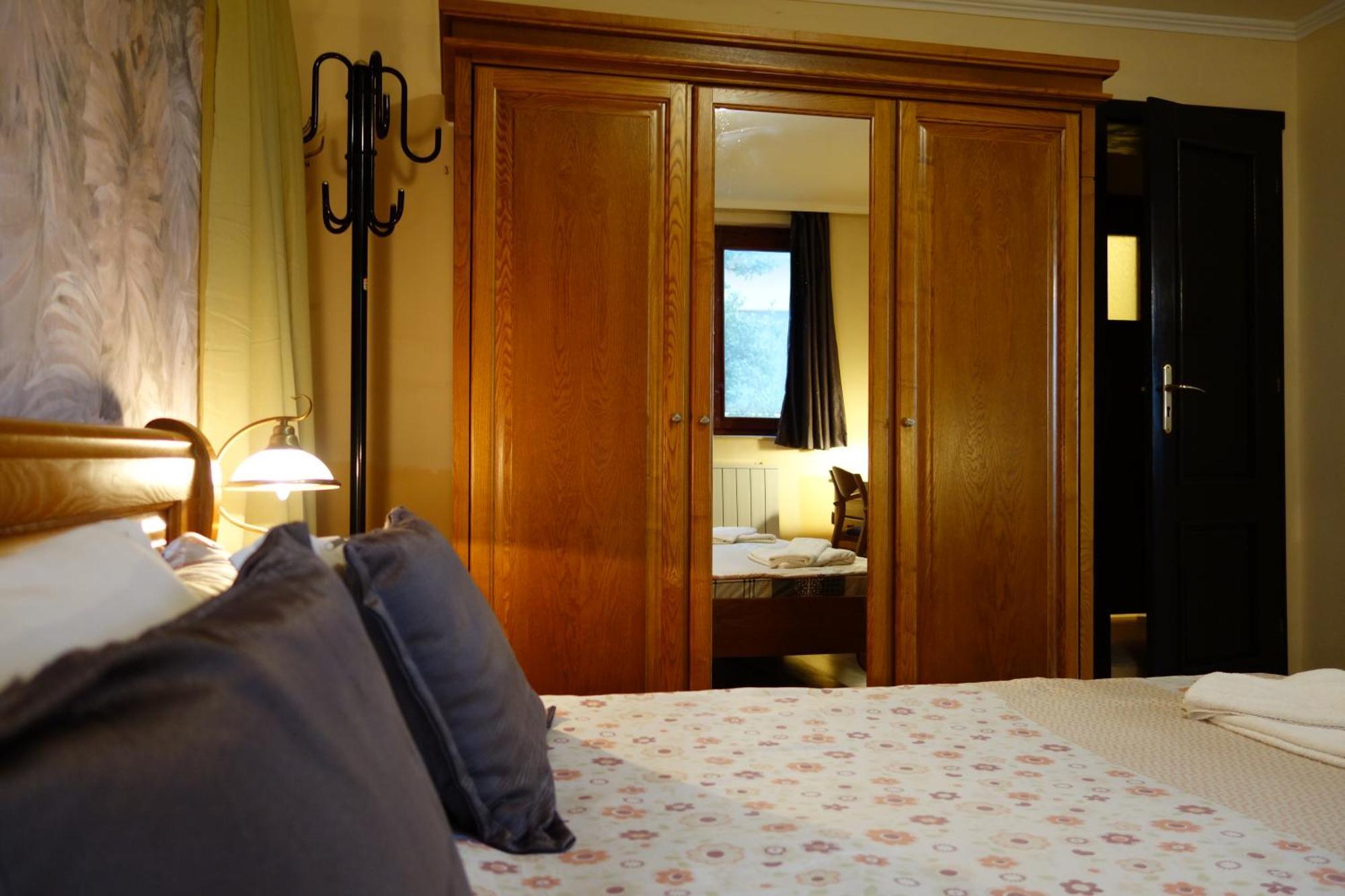 Guest House Yanita Варна Екстер'єр фото
